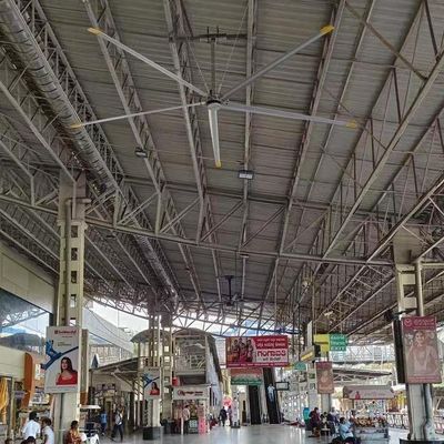 Dobra cena. 5.0m 16FT Elektryczny wentylator HVLS z silnikiem PMSM w Internecie